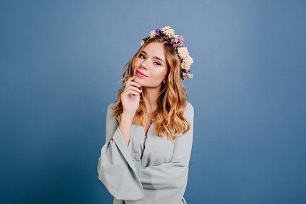 Как проявляется позднее акне? - фото
